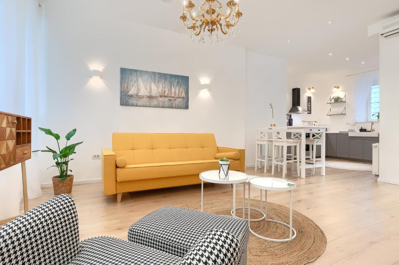 Calafati Apartment With Free Private Parking Rijeka Exterior foto