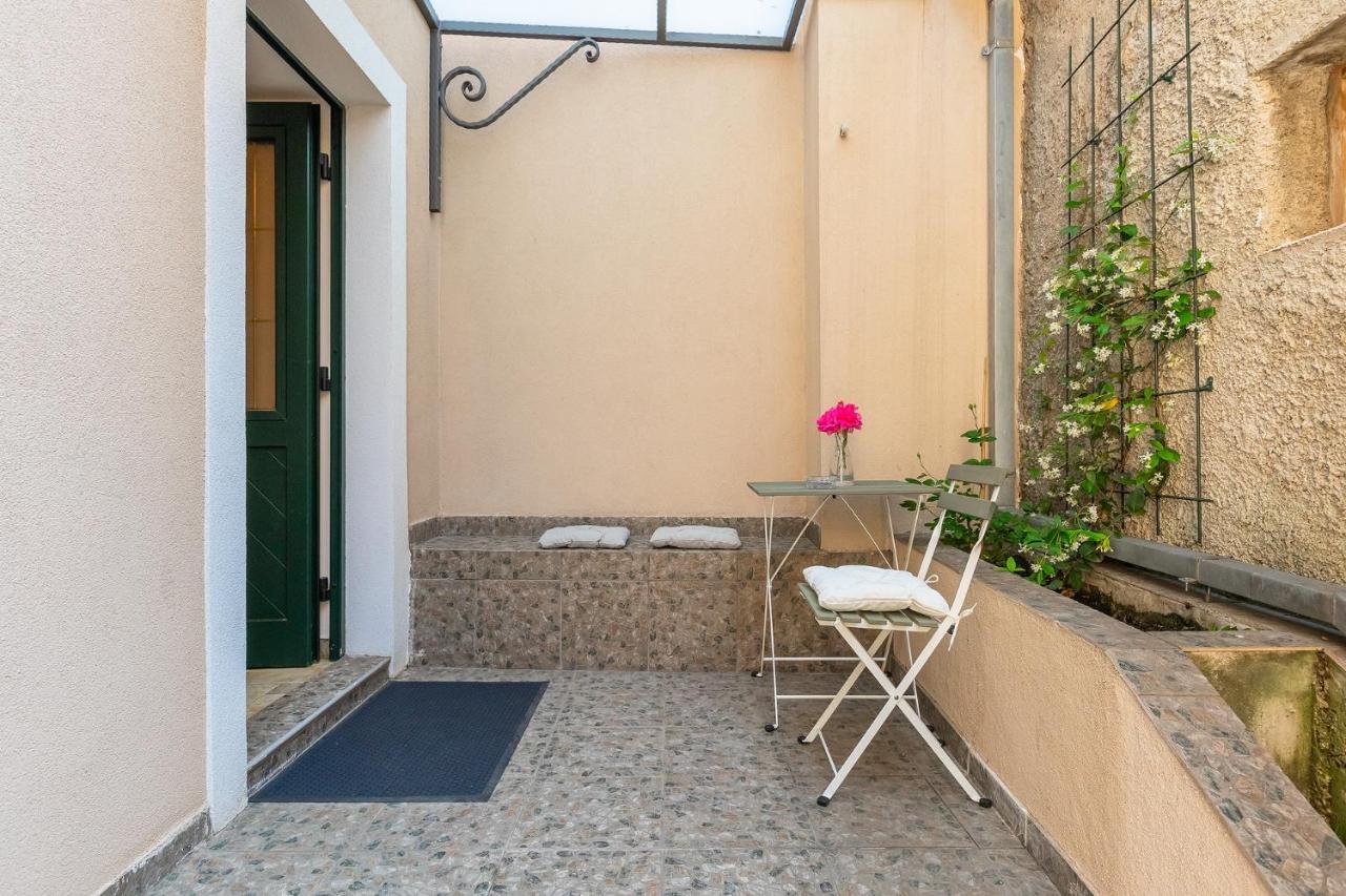 Calafati Apartment With Free Private Parking Rijeka Exterior foto